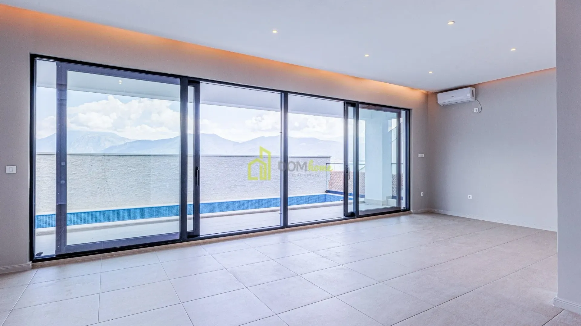 Prodaja, kuća, 315m², Krašići, Tivat