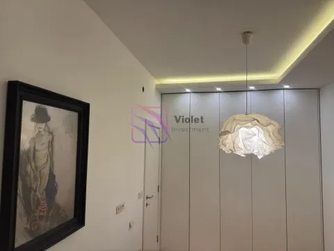 Izdavanje, dvosoban stan, 108m², Centar, Budva - image 4