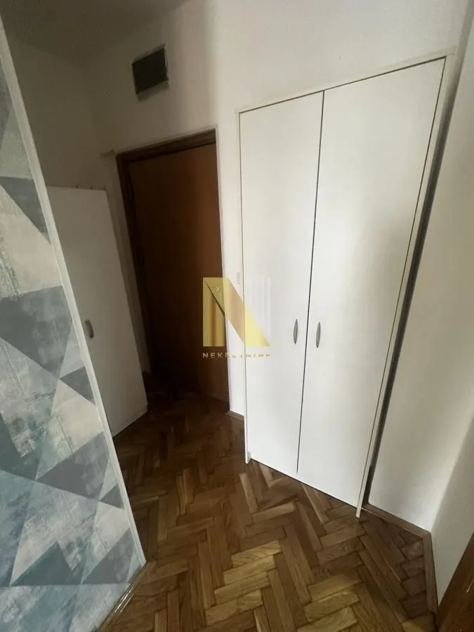 Prodaja, garsonjera, 25m², Nova Detelinara, Novi Sad Sve Podlokacije