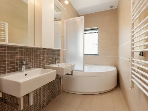 Prodaja, dvosoban stan, 84m², Dobrota, Kotor - image 16