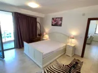 Prodaja, četvorosoban stan, 179m2, Dobre Vode, Bar