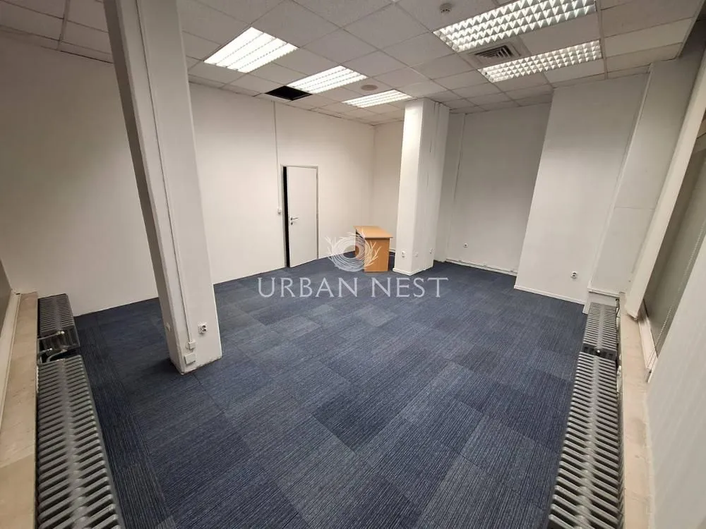 Izdavanje, poslovni prostor, 35m², Južni Bulevar, Vračar Sve Podlokacije