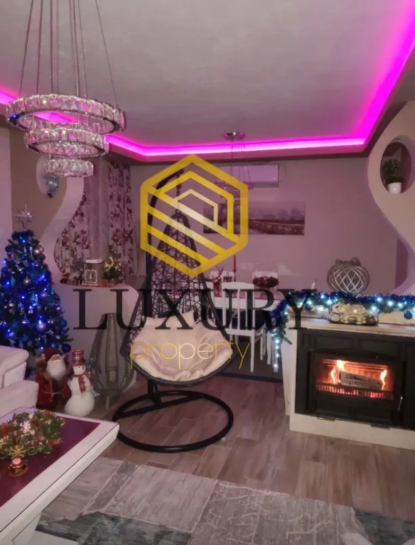 Rent, house, 100m², Kakaricka Gora, Podgorica