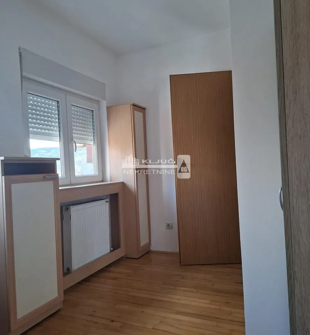 Sale, three bedroom apartment, 79m², Kanarevo Brdo, Beograd