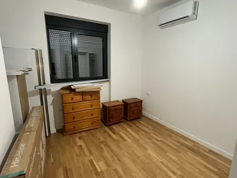 Sale, one bedroom apartment, 40m², Šušanj, Bar - image 5