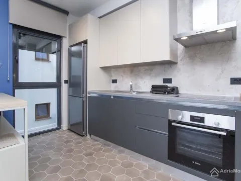 Sale, one bedroom apartment, 45m², Donja Lastva, Tivat - image 7