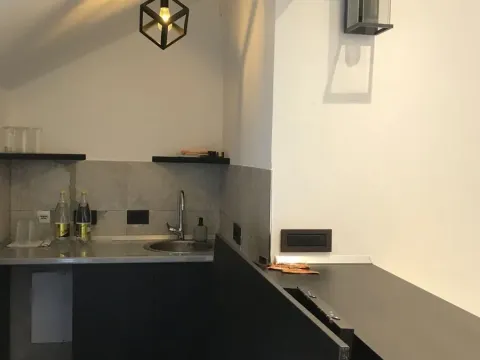 Izdavanje, trosoban stan, 90m², Šumice, Beograd - image 3