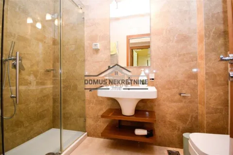 Rent, two bedroom apartment, 68m², Centar, Podgorica - image 29