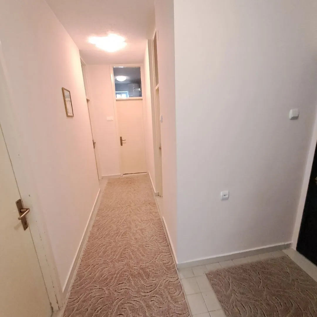 Prodaja, dvosoban stan, 65m², Gintaš, Podgorica