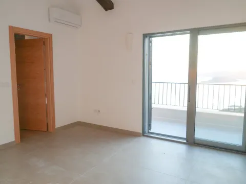 Sale, house, 420m², Blizikuće, Budva - image 18