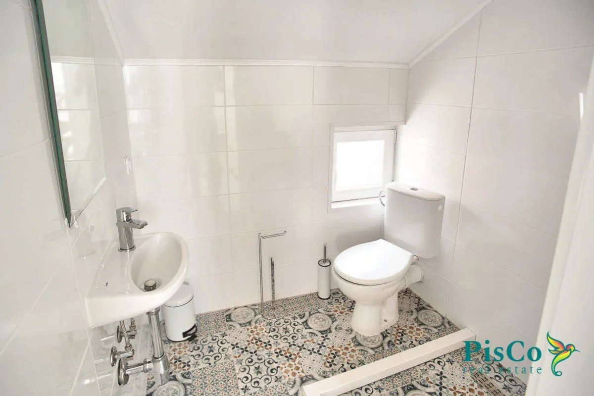 Prodaja, četvorosoban stan, 200m², Herceg Novi, Crna Gora