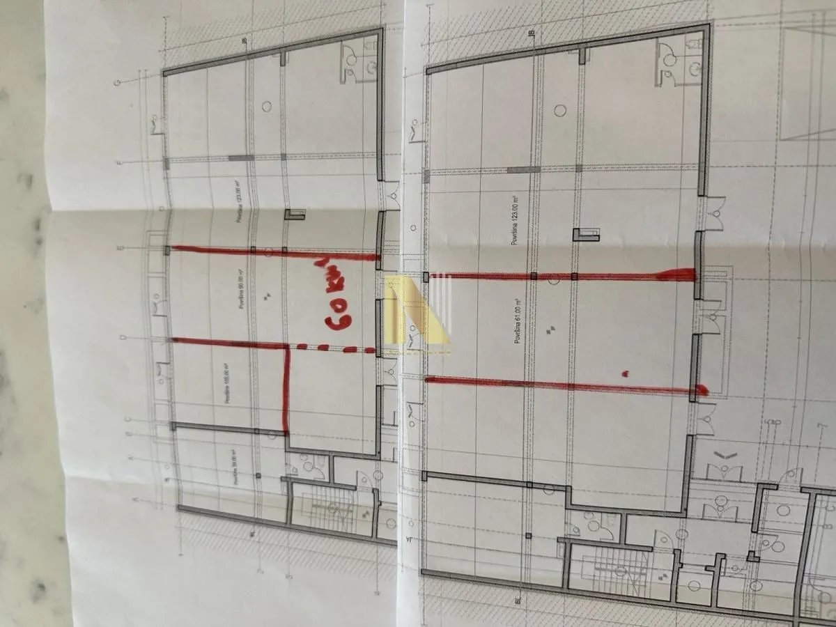 Rent, office space, 400m², Centar, Subotica