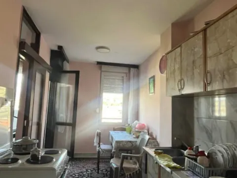 Sale, two bedroom apartment, 77m², Blok 6, Podgorica - image 6