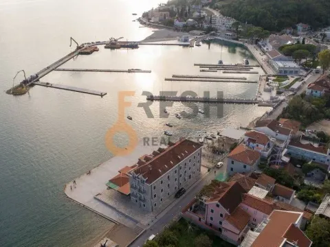 Sale, office space, 800m², Herceg Novi, Crna Gora