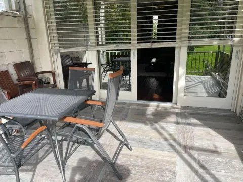 Izdavanje, dvosoban stan, 130m², Budva, Crna Gora - image 10