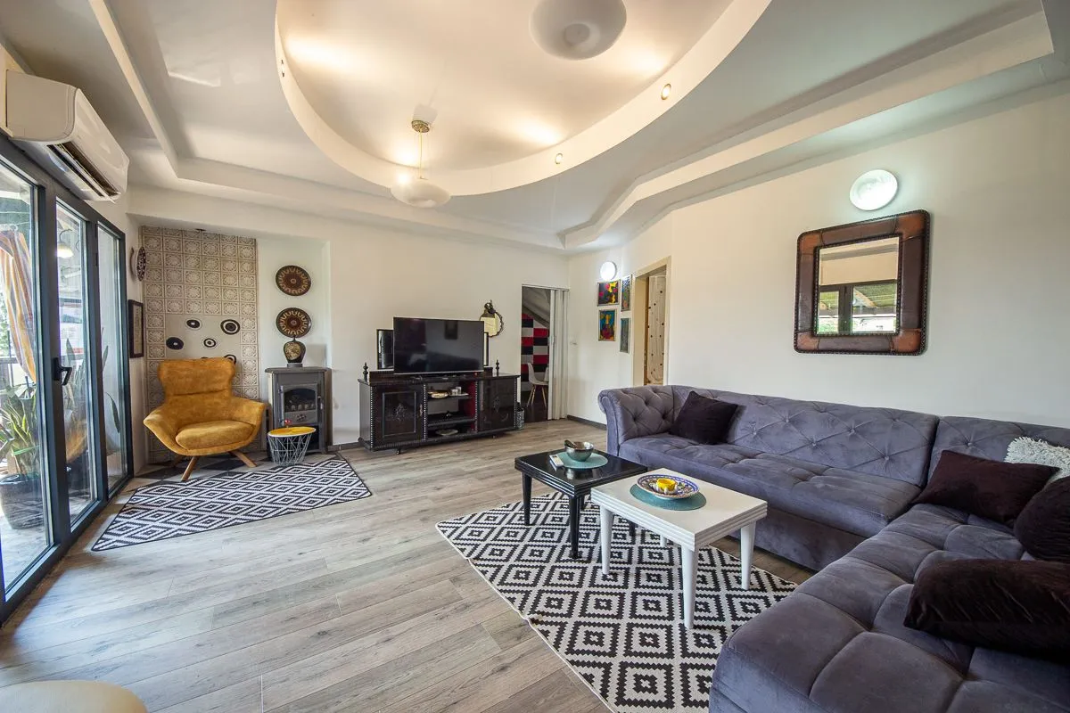 Izdavanje, trosoban stan, 115m², Zabjelo, Podgorica