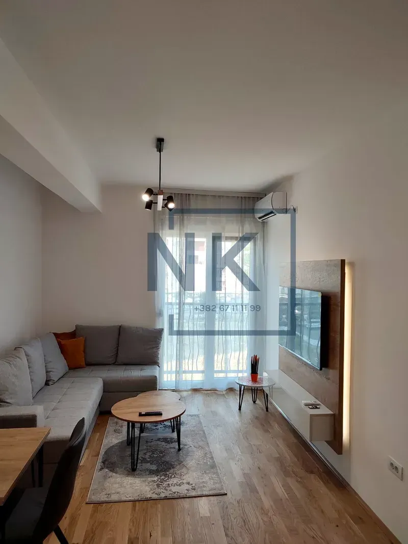 Izdavanje, jednosoban stan, 36m², Stari Aerodrom, Podgorica