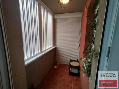 Prodaja, dvosoban stan, 42m², Grbavica, Novi Sad Sve Podlokacije - image 9