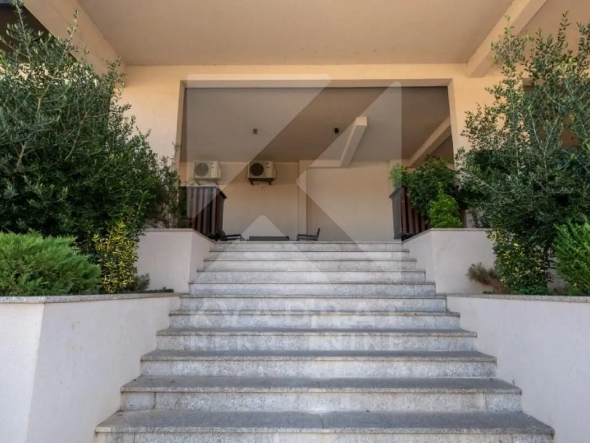 Prodaja, trosoban stan, 96m², Gornja Gorica, Podgorica
