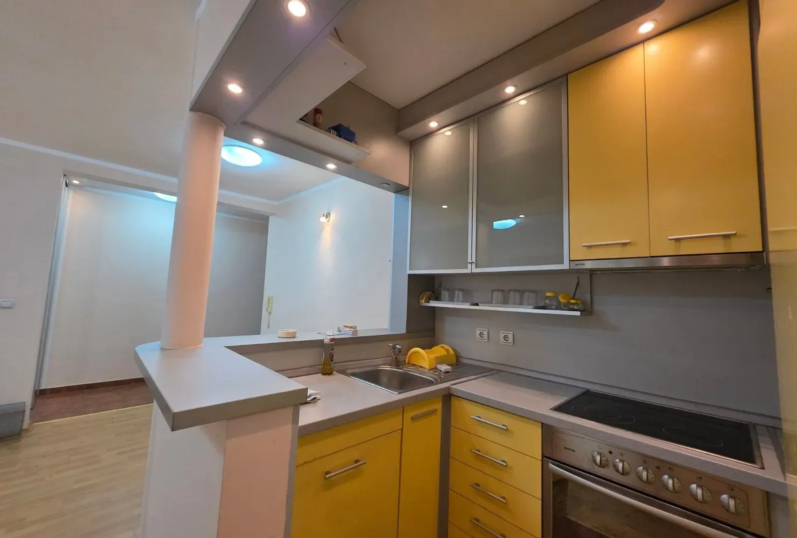 Sale, two bedroom apartment, 70m², Budva, Crna Gora