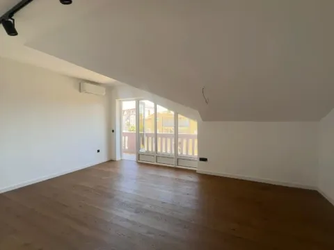 Prodaja, dvosoban stan, 65m², Centar, Tivat - image 3