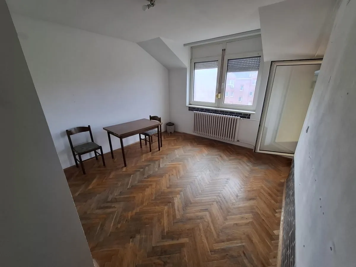 Izdavanje, jednosoban stan, 32m², Novo naselje, Novi Sad
