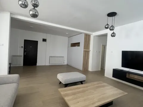 Prodaja, četvorosoban stan, 145m², Savski Venac, Beograd - image 15