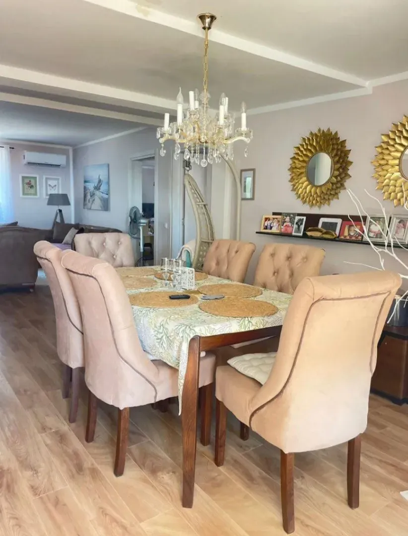 Prodaja, kuća, 200m², Šušanj, Bar