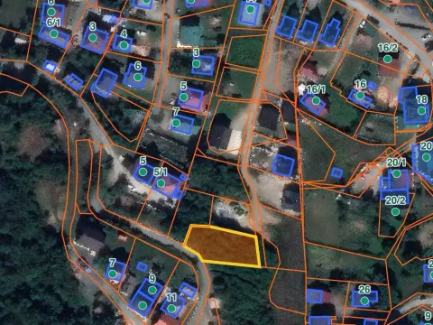 Zemljište in Centar