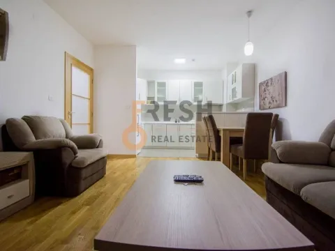 Izdavanje, dvosoban stan, 65m², City Kvart, Podgorica - image 7