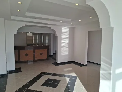 Sale, office space, 173m², Kamenovo, Budva - image 2