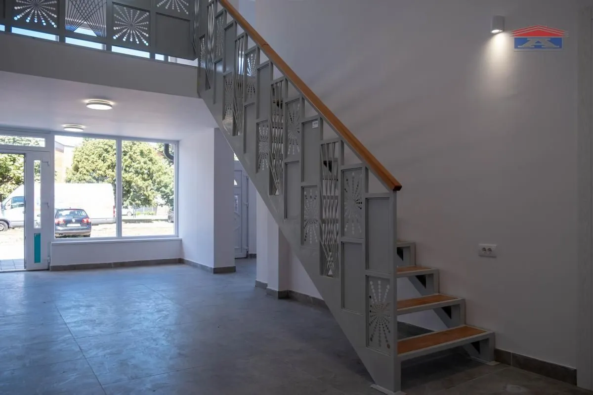 Rent, office space, 123m², Veternik, Novi Sad Sve Podlokacije