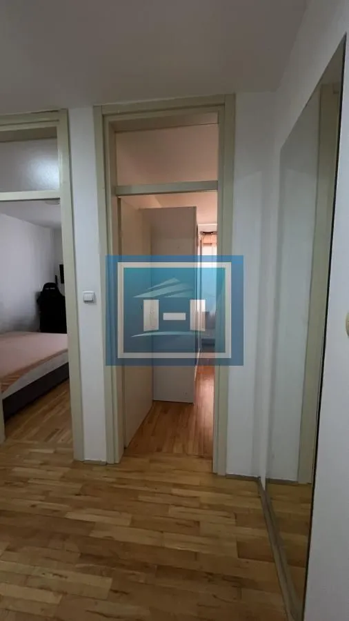 Prodaja, dvosoban stan, 55m², Centar, Jagodina