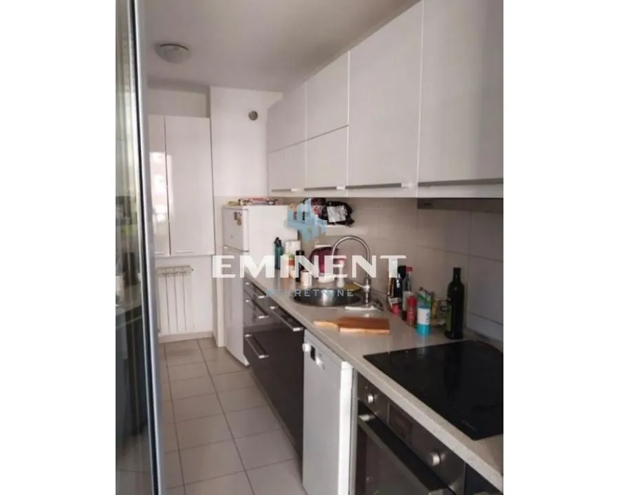 Izdavanje, dvosoban stan, 55m², Novi Beograd Blok 67, Novi Beograd Sve Podlokacije