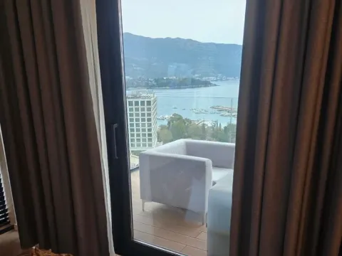 Prodaja, trosoban stan, 262m², Budva, Crna Gora - image 7