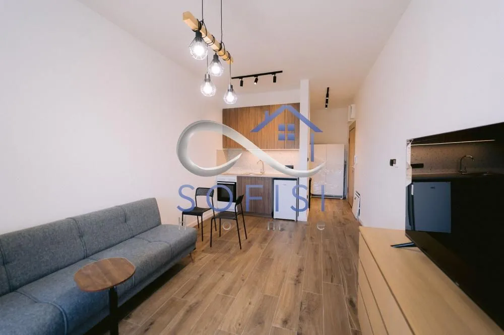 Izdavanje, jednosoban stan, 30m², Petrovaradin, Novi Sad