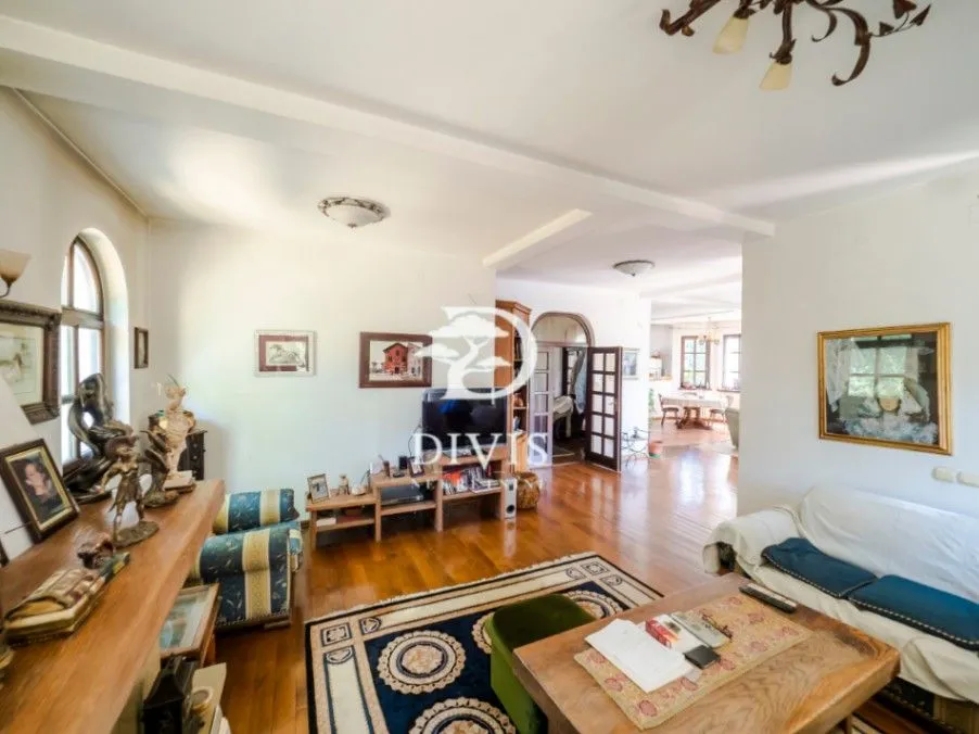 Sale, house, 391m², Zvezdara, Zvezdara Sve Podlokacije
