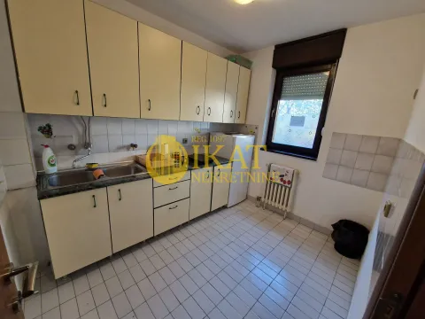 Izdavanje, poslovni prostor, 97m², Čukarica, Beograd - image 6