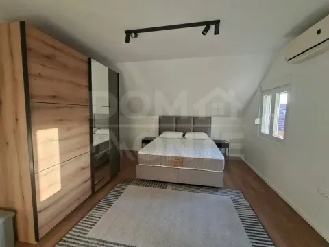 Izdavanje, jednosoban stan, 50m², Tivat, Crna Gora - image 2