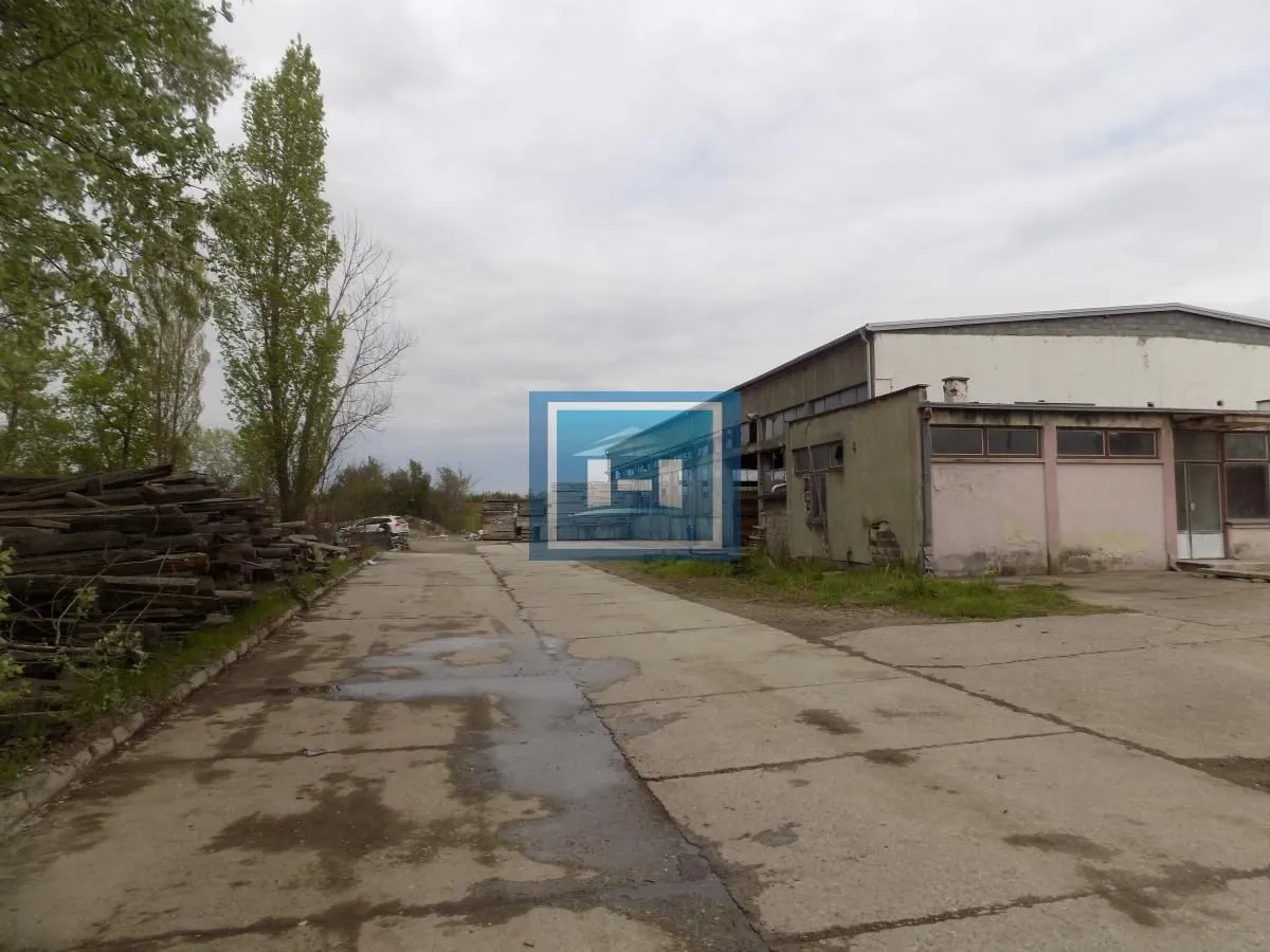 Sale, office space, 1180m², Žabare, Paraćin