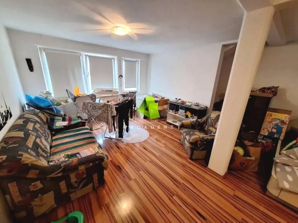 Prodaja, kuća, 300m², Pantelej, Niš