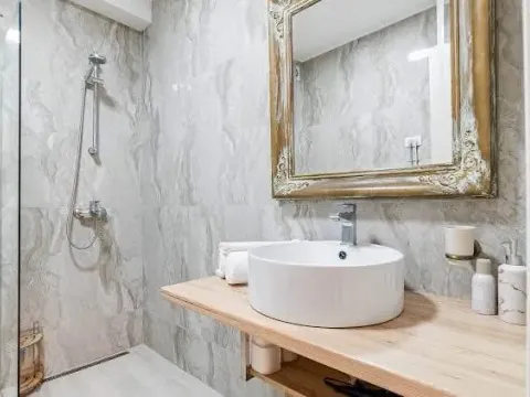 Prodaja, garsonjera, 33m², Rafailovići, Budva - image 5