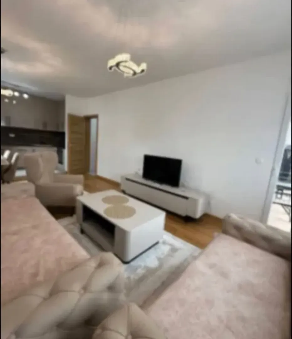 Izdavanje, dvosoban stan, 71m², New City, Podgorica