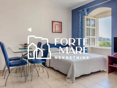 Sale, house, 111m², Igalo, Herceg Novi - image 2