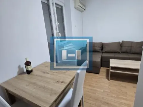 Rent, one bedroom apartment, 40m², Vranje, Srbija - image 5