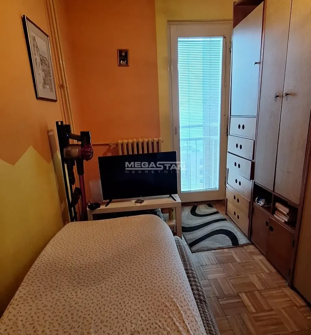 Prodaja, dvosoban stan, 64m², Novi Beograd Blok 62, Novi Beograd Sve Podlokacije