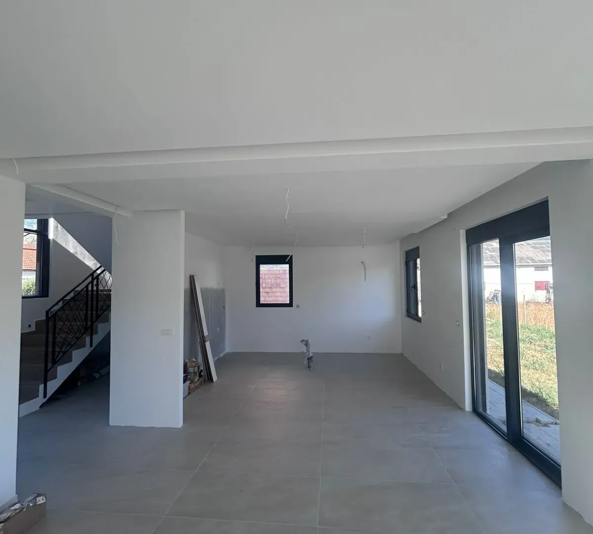 Prodaja, kuća, 225m², Polje, Bar