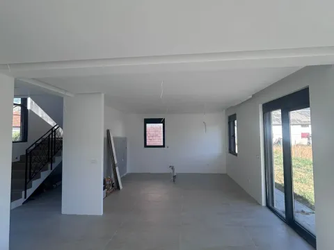 Sale, house, 225m², Polje, Bar - image 5