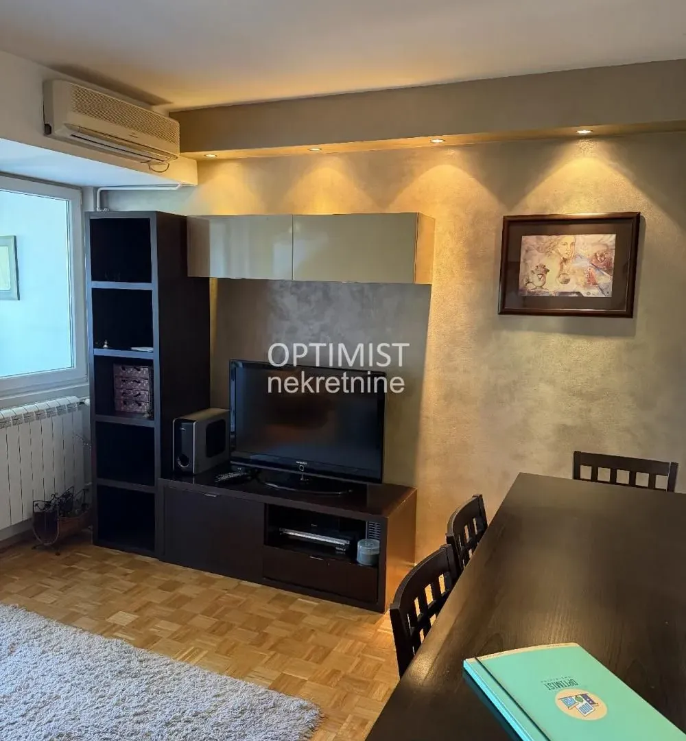 Sale, three bedroom apartment, 72m², Novi Beograd Blok 63, Novi Beograd Sve Podlokacije