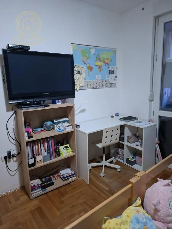 Prodaja, trosoban stan, 77m², Podbara, Novi Sad Sve Podlokacije